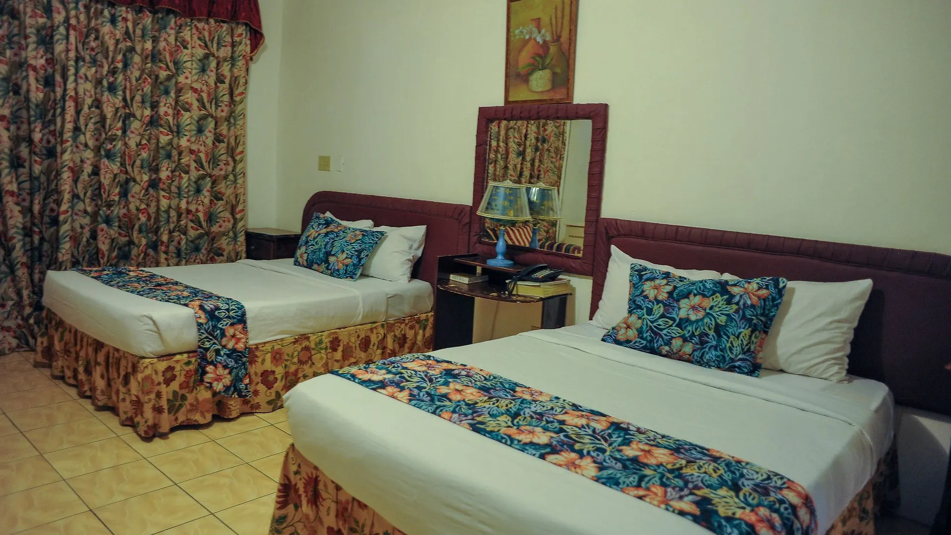 Glorianna Hotel Бухта Монтего