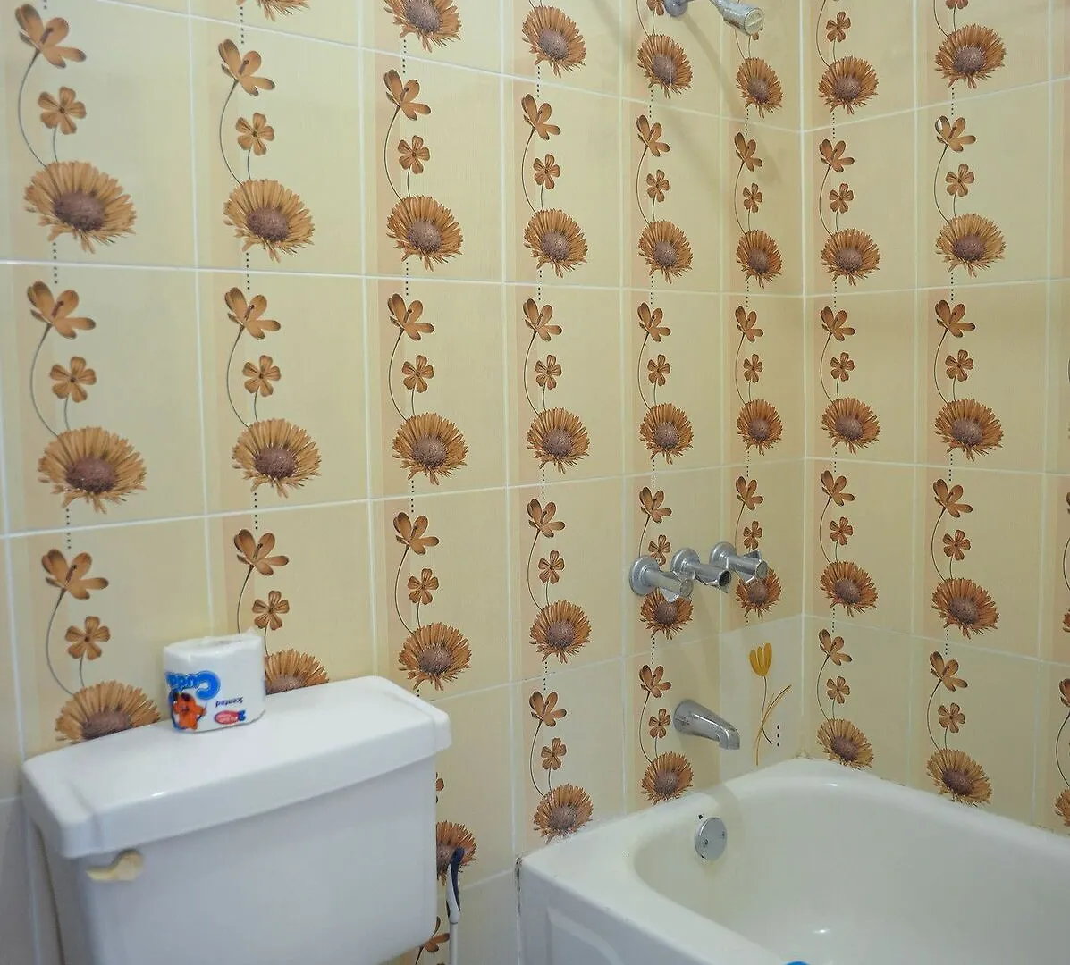 Glorianna Hotel Бухта Монтего
