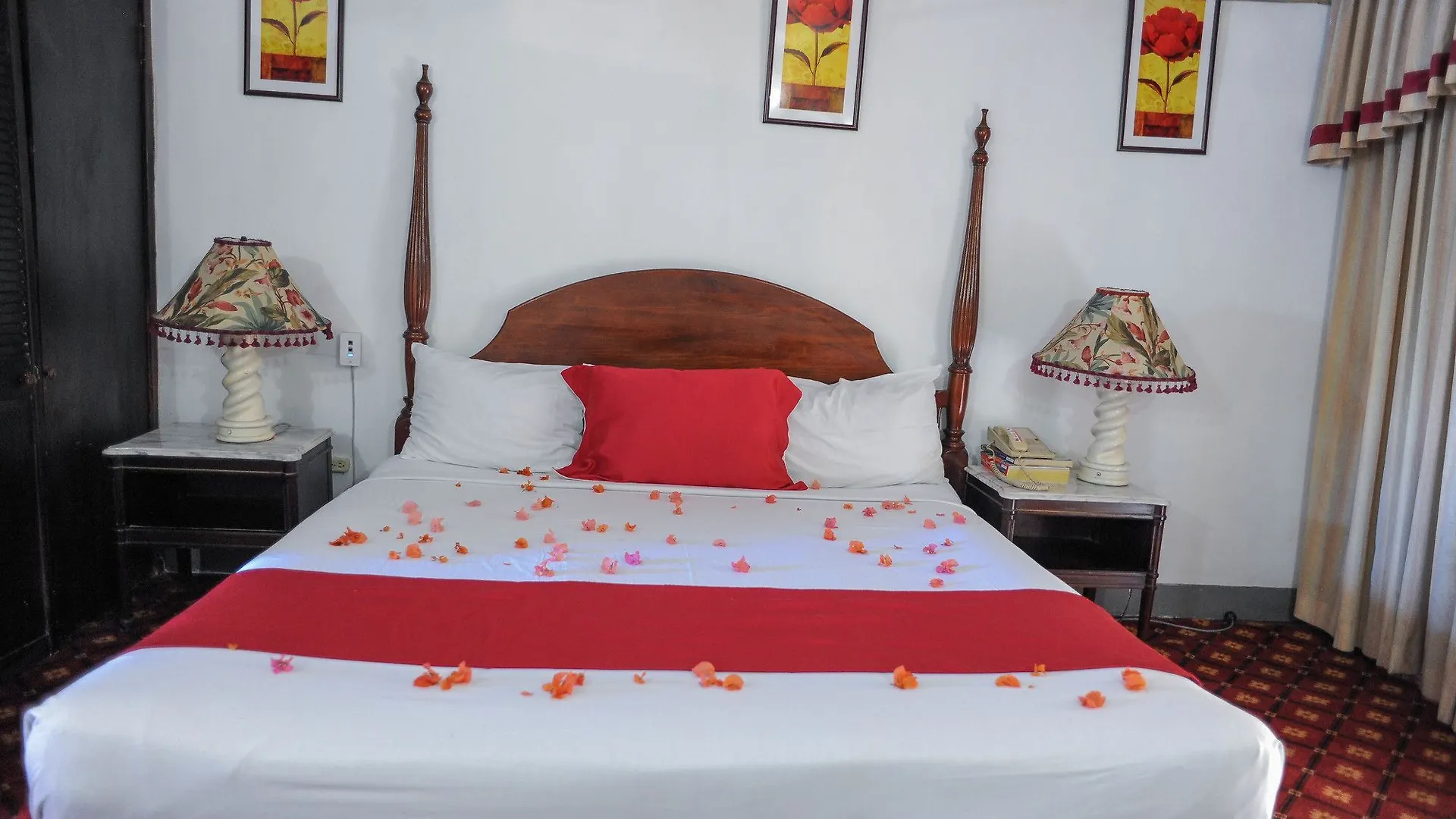 ***  Glorianna Hotel 蒙特哥贝 牙买加